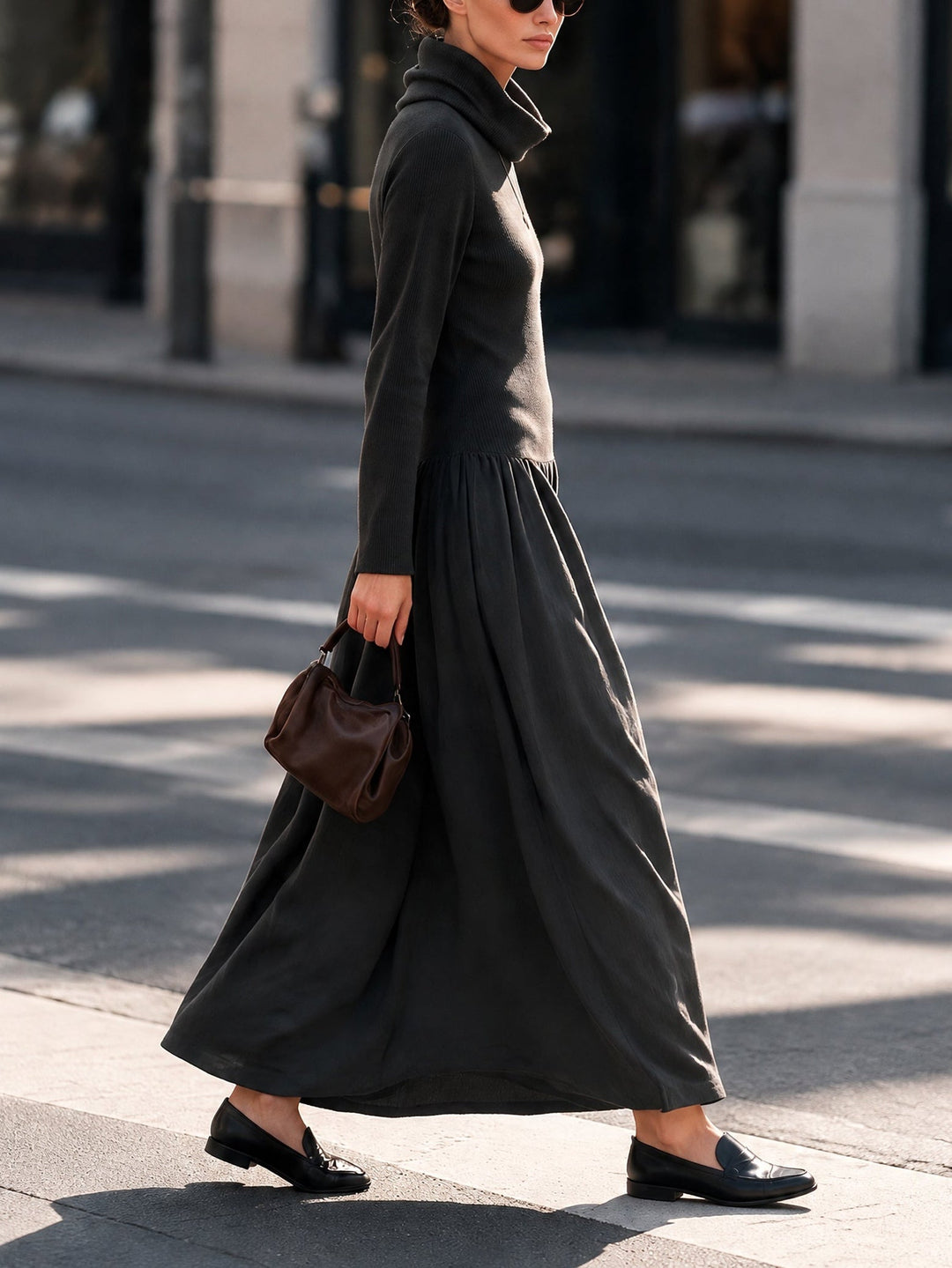 Calvyre-Paris | Pauline | Robe longue noire à col montant côtelé