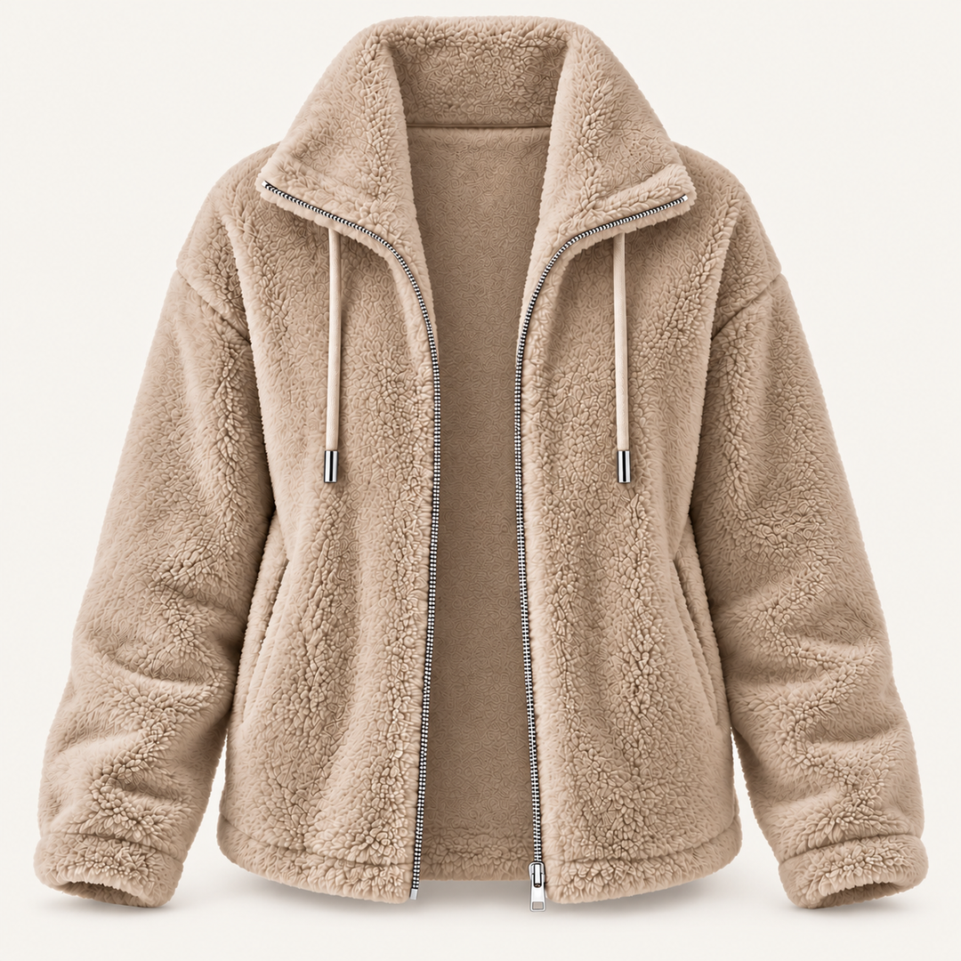 Calvyre-Paris Céliane – Veste teddy à col montant — Beige, sur fond blanc cassé.