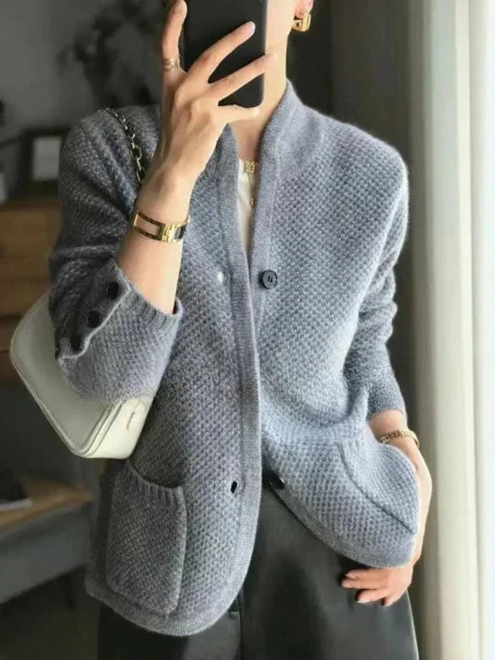 Calvyre-Paris | Madeleine | Cardigan en laine à boutons